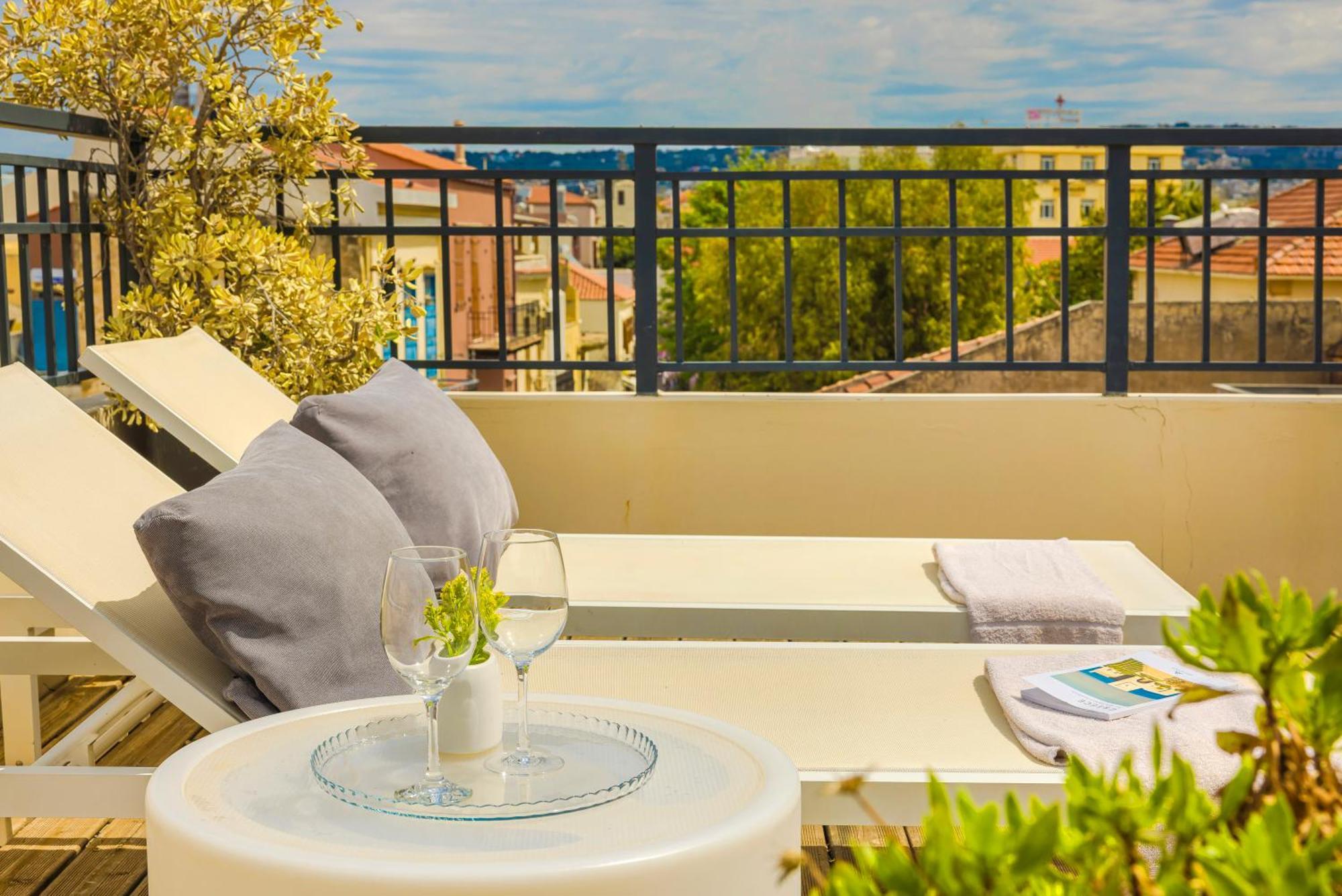 Querini Luxury Suites Chania  Exteriör bild