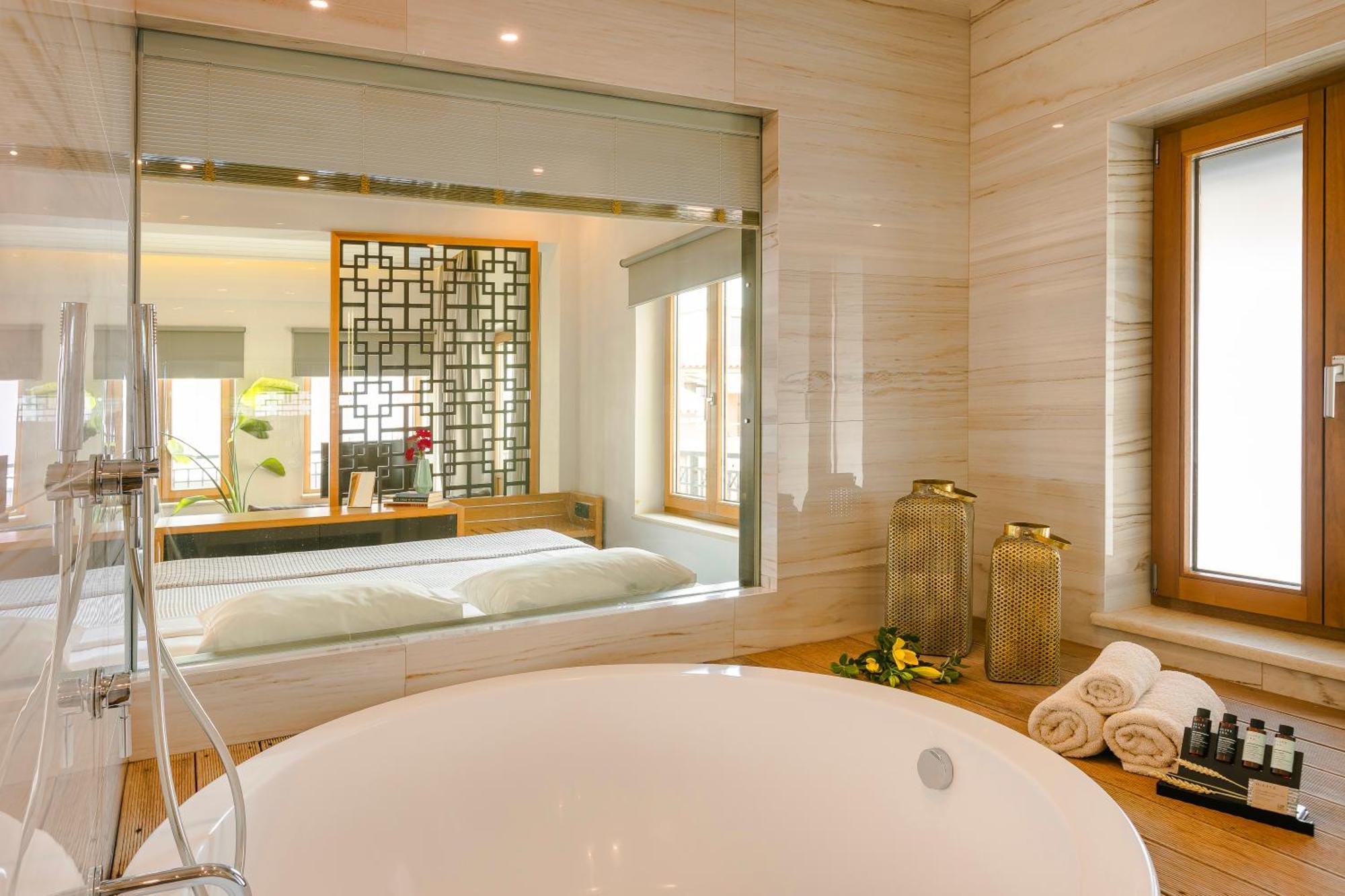 Querini Luxury Suites Chania  Exteriör bild