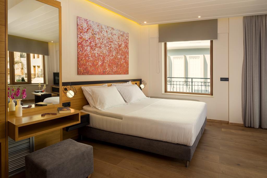 Querini Luxury Suites Chania  Exteriör bild