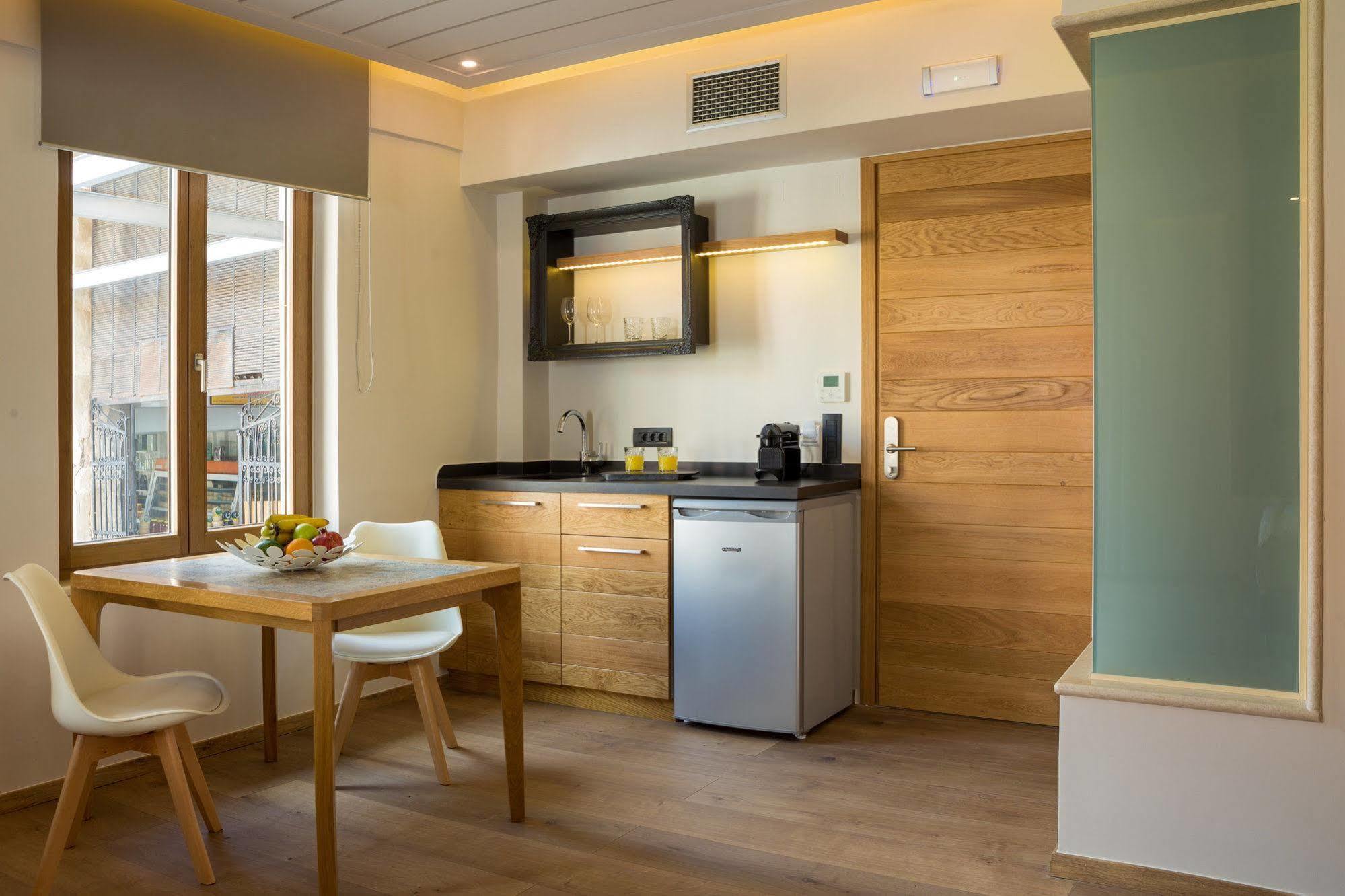 Querini Luxury Suites Chania  Exteriör bild